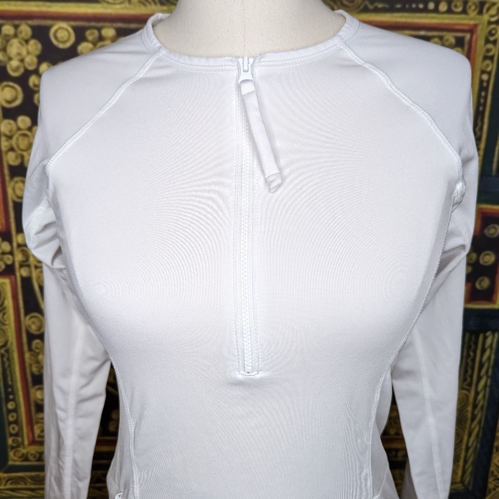 Title Nine White Half Zip Long Sleeve Size XS - Picture 5 of 7